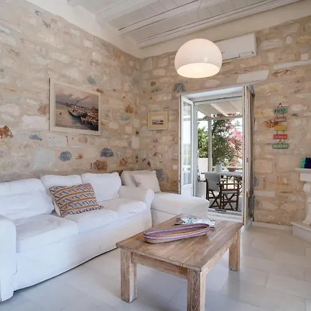 Nena's Cycladic Santa Maria (Paros)