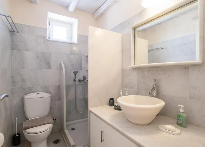 בית נופש Nena's Cycladic *